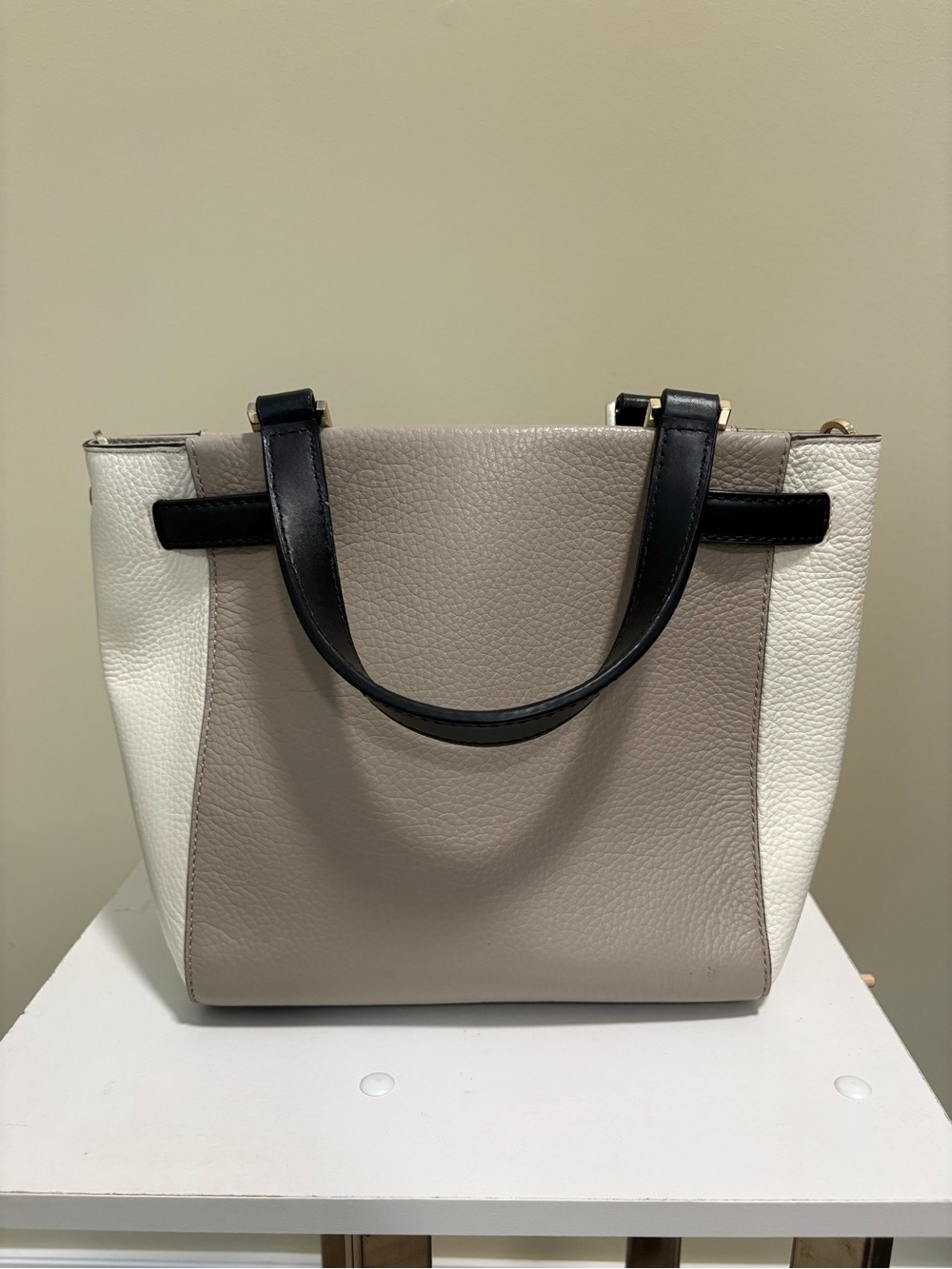 Kate Spade Two-Tone Top Handle Leather Bag - Picture 2 of 6